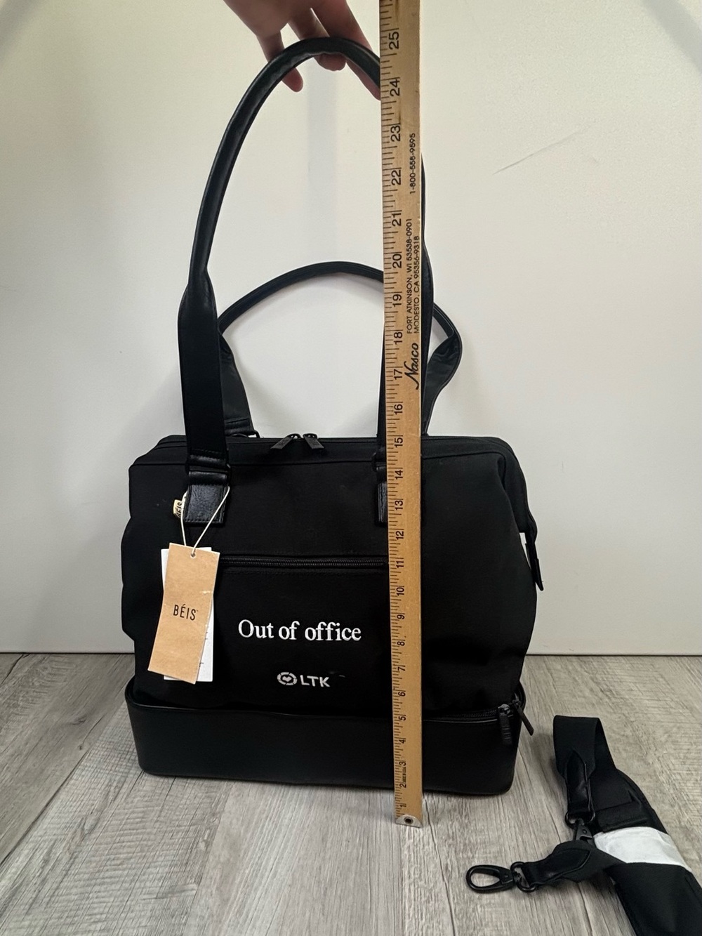 NWT BÉIS The Mini Weekender Black Bag - Picture 8 of 11